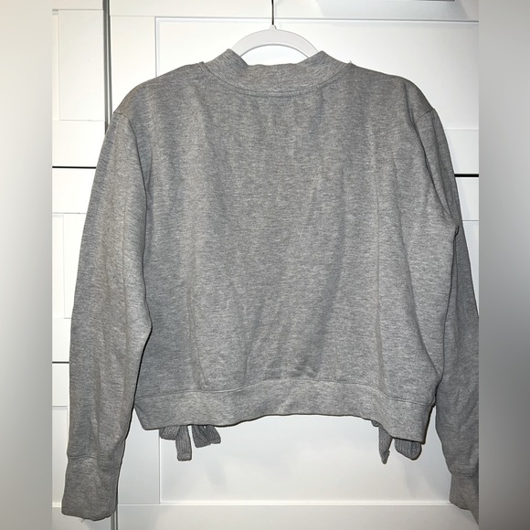 Boutique Heather Grey Crewneck - Picture 2 of 3